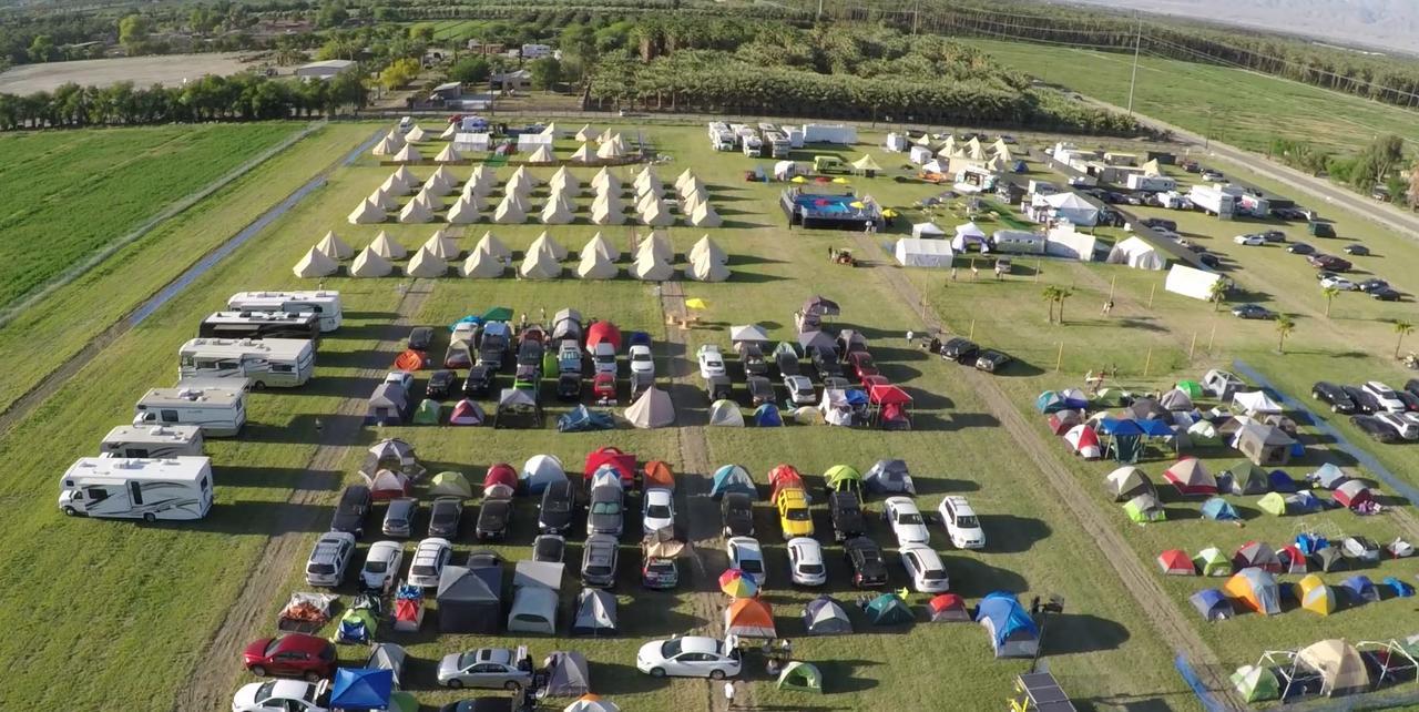 Base Camp "Pop-Up" Camping Resort Thermal Exteriör bild